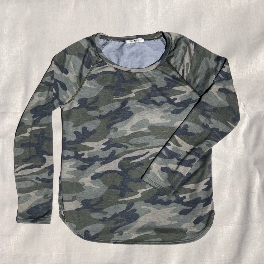 Camo Print Long Sleeve Shirt